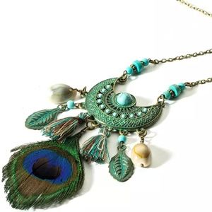 Women's Necklaces